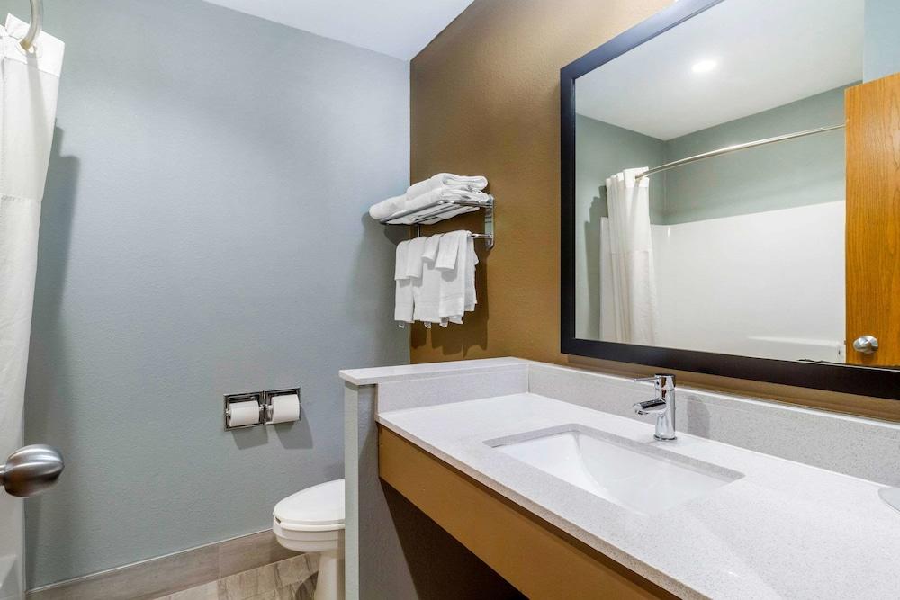 Quality Inn Danville photo 49