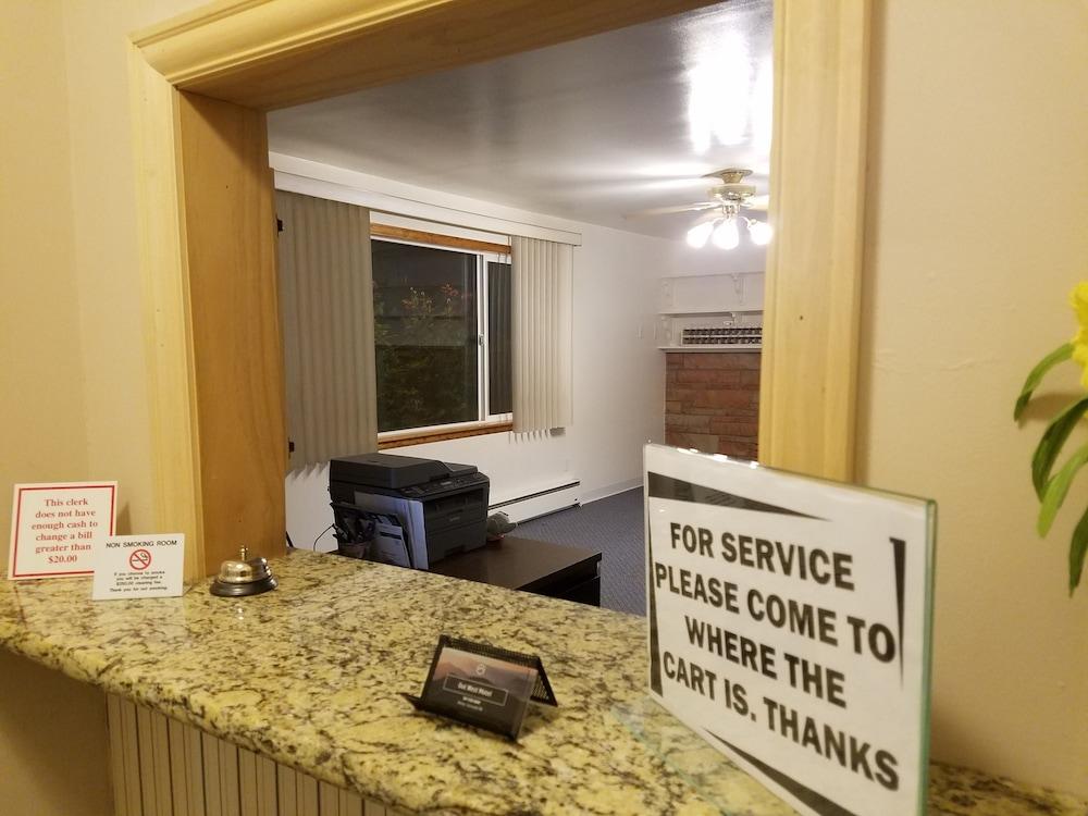 Out West Motel photo 20