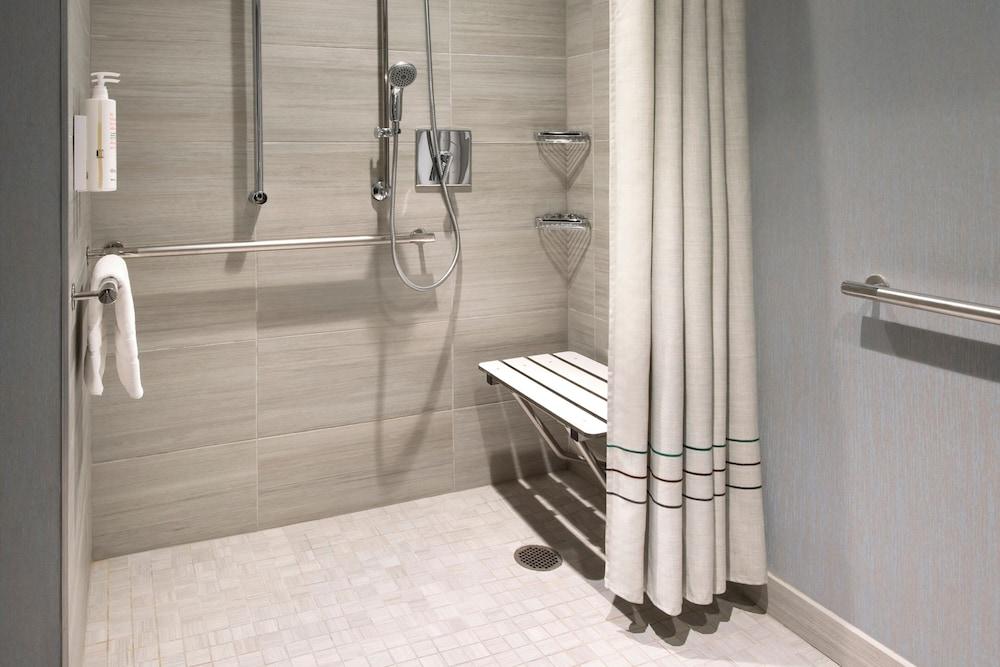 Boston Marriott Burlington photo 23