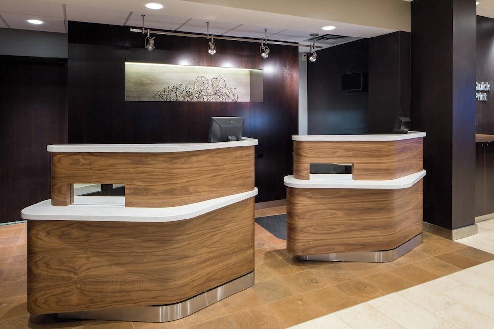 Courtyard by Marriott Dallas Mesquite photo 2