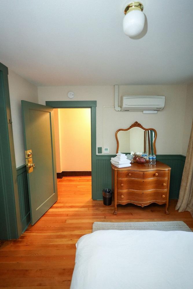 The Lyle Hotel photo 39