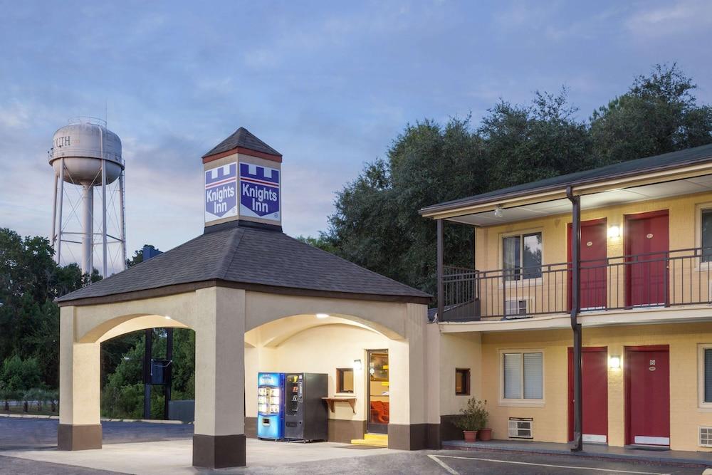 Knights Inn Yemassee — hotel in Yemassee