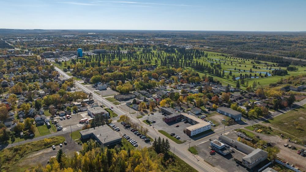 Pine View Inn photo 29