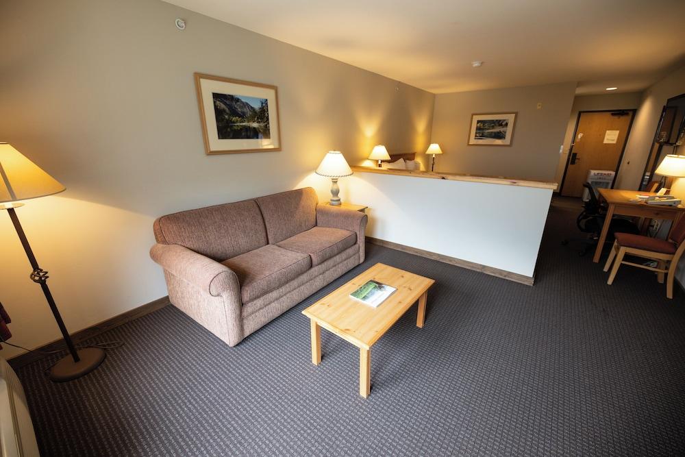 Salmon Rapids Lodge photo 38