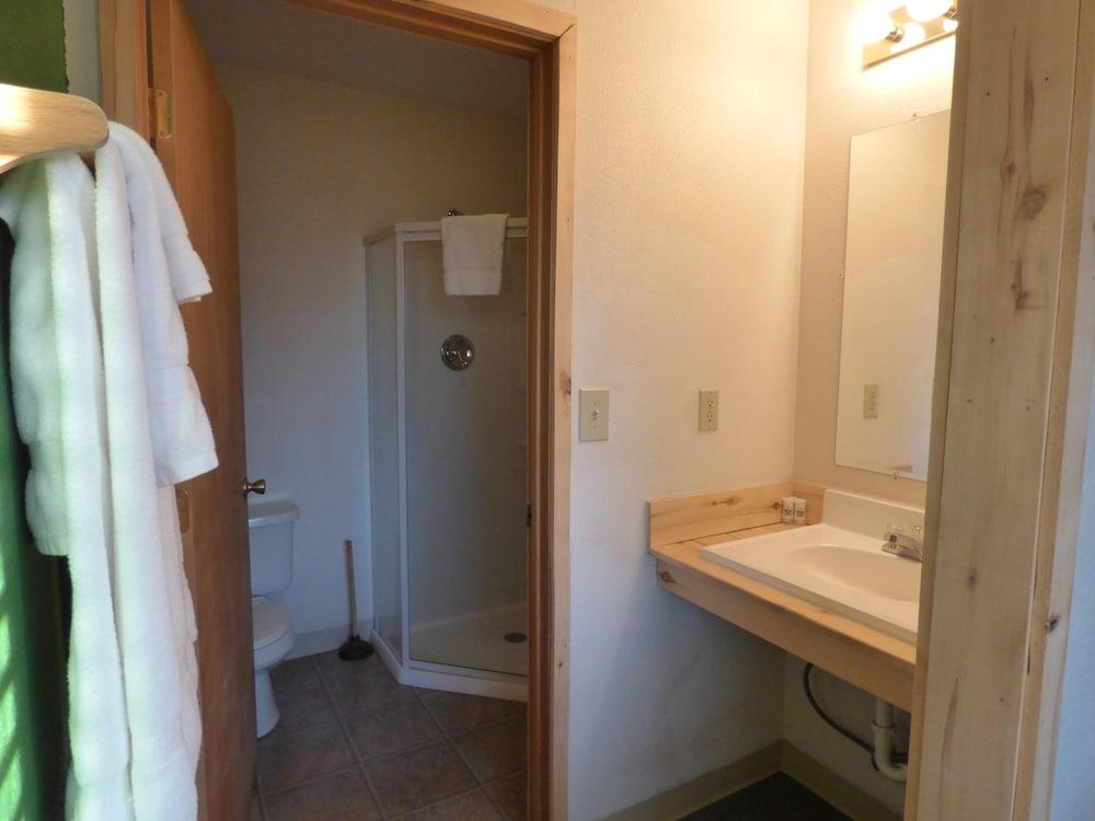 The Hitching Post Hotel and Farm Store photo 39