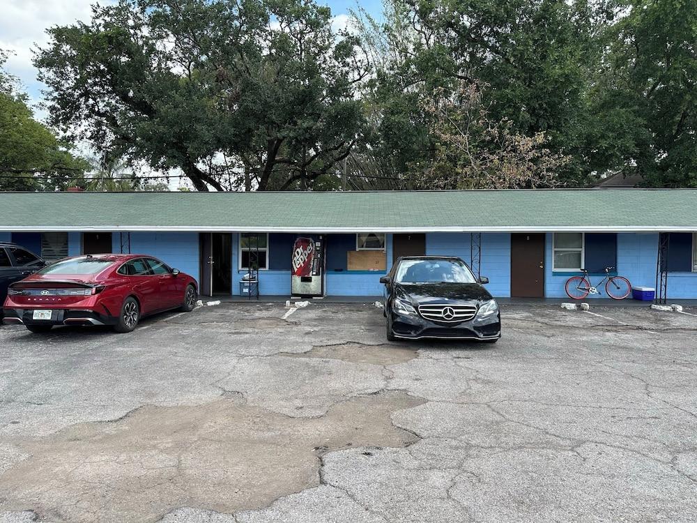 Antigua Motel by OYO Tampa US - 41 photo 17