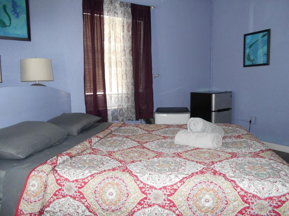 Hoosville Hostel photo 49
