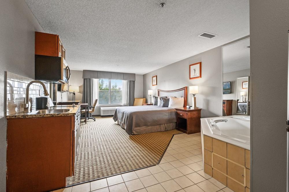 TownSquare Place photo 14