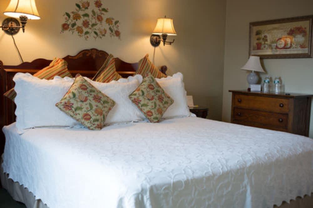 Admiral Fitzroy Inn photo 16