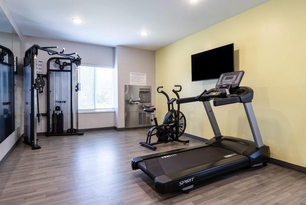 Echo Suites Extended Stay By Wyndham Naples photo 22