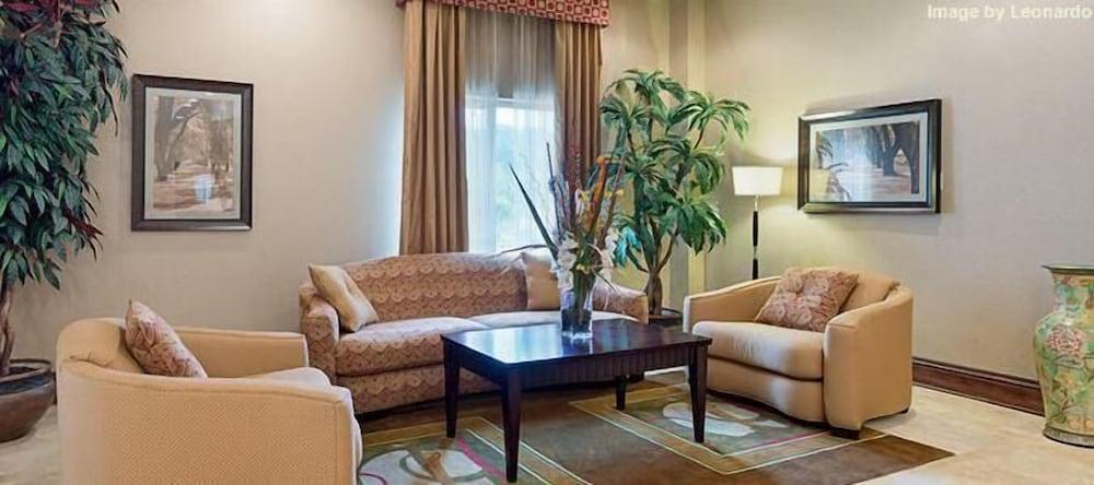Comfort Suites Leesville near Fort Johnson photo 65