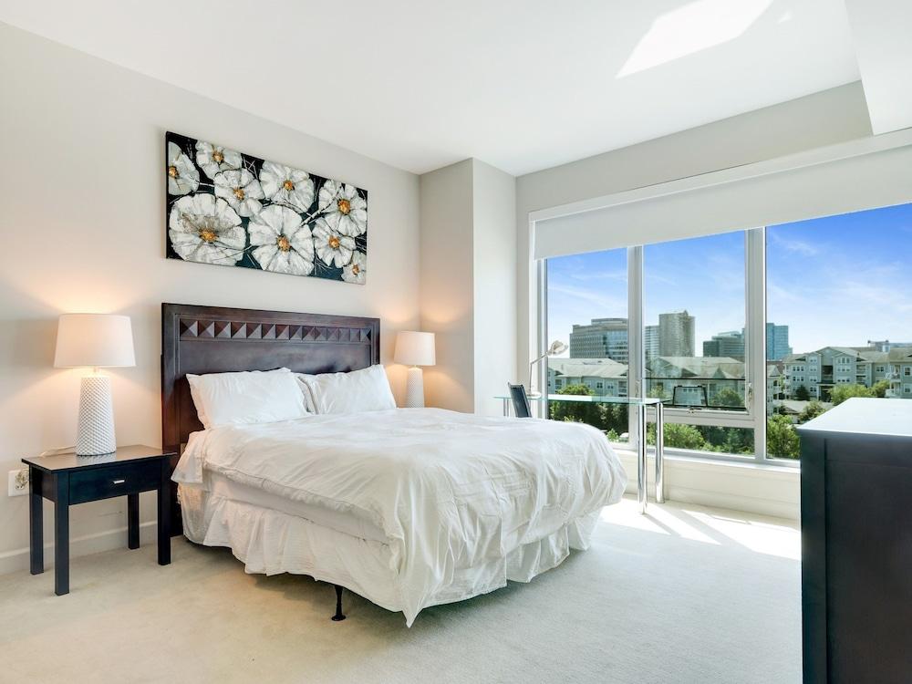Bluebird Suites in Tysons Corner photo 9