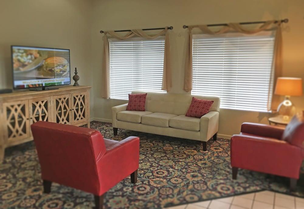 Days Inn by Wyndham Clanton AL photo 19