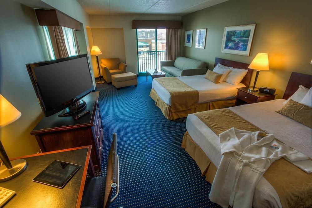 Grand Harbor Resort and Waterpark photo 13