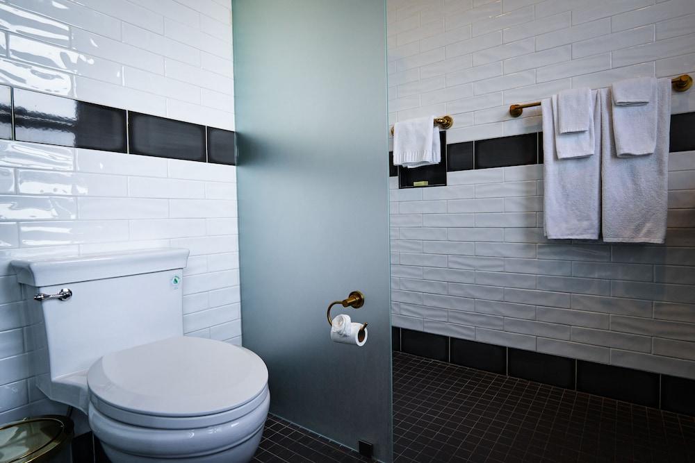 H Hotel photo 39