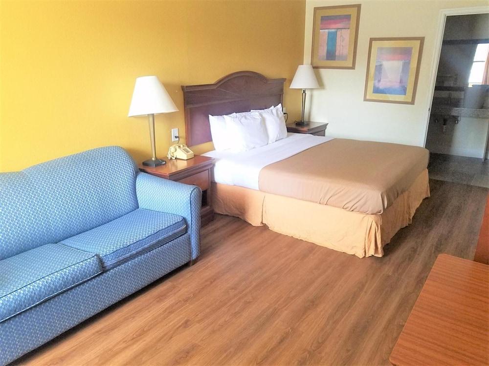 Sylvania Inn photo 14
