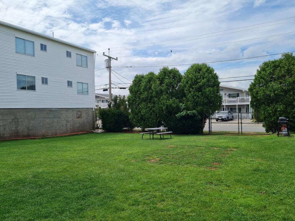 Flagship Motor Court photo 20