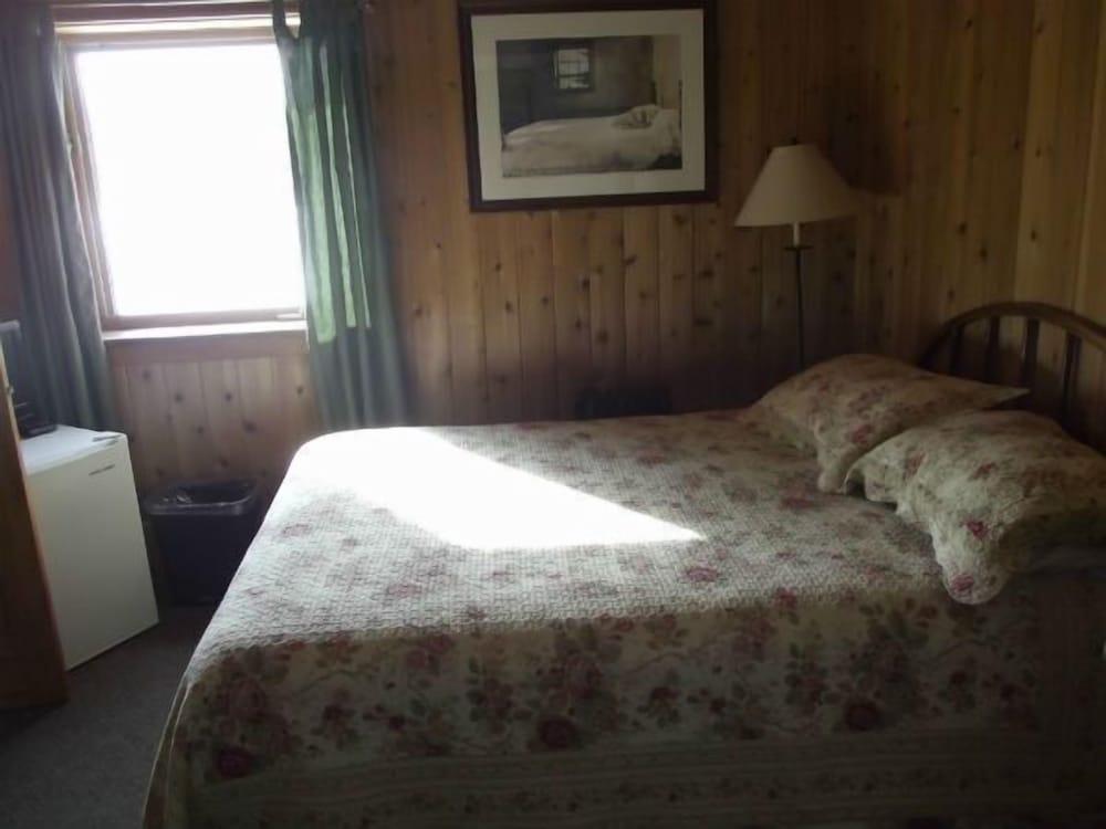 The Jay Village Inn photo 19