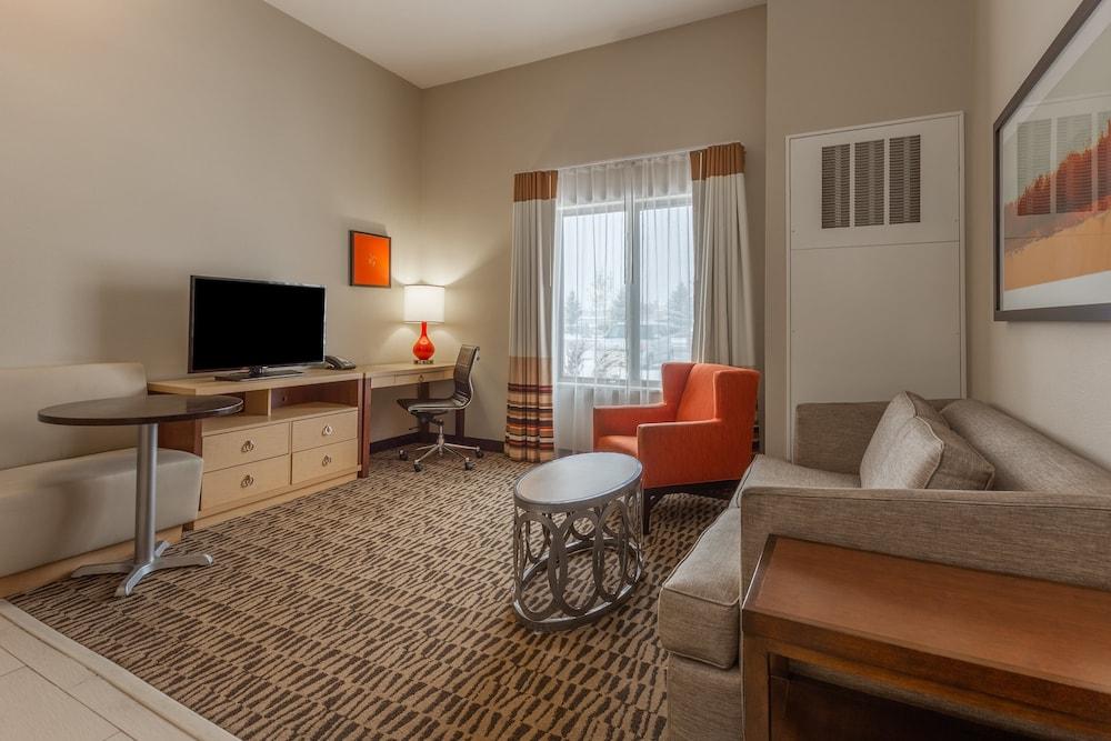 Candlewood Suites Fargo South- Medical Center by IHG photo 5