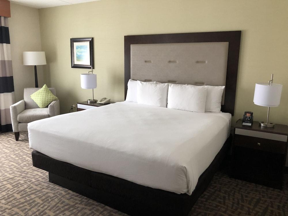 Wyndham Garden Buffalo Downtown photo 33
