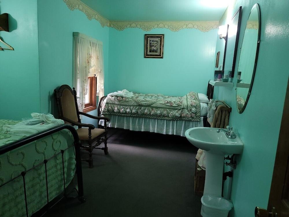 McCarthy Lodge Resort photo 16