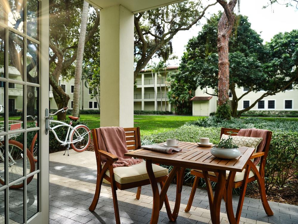 Bungalows at The Boca Raton photo 8