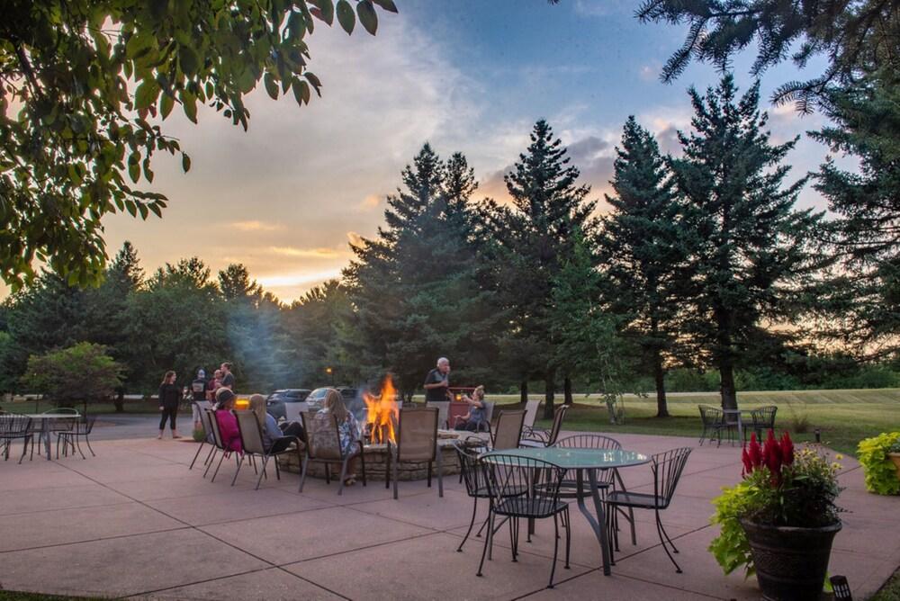 Spring Valley Inn photo 34