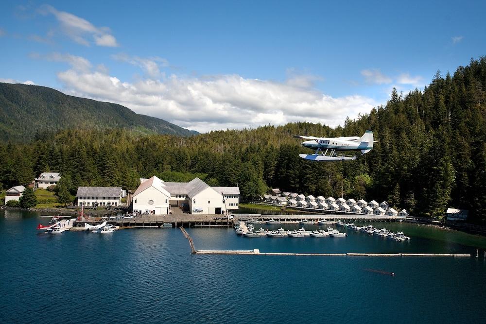 Waterfall Resort photo 1