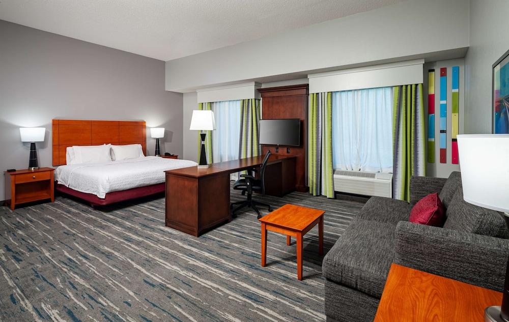 Hampton Inn & Suites Mobile I-65@ Airport Blvd photo 10