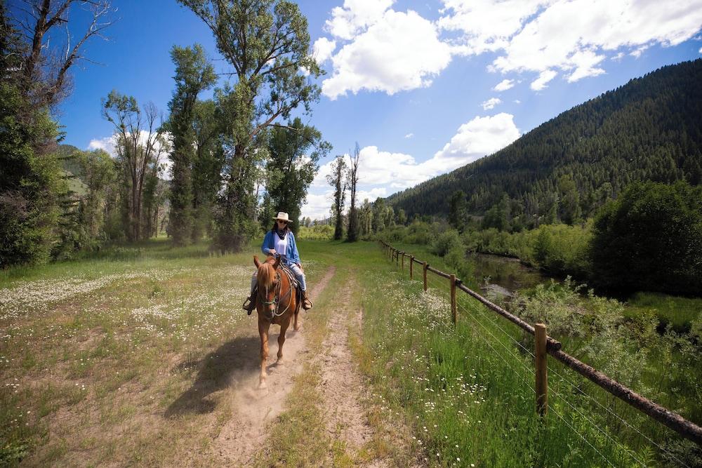 The Cabins At Snake River Sporting Club photo 25
