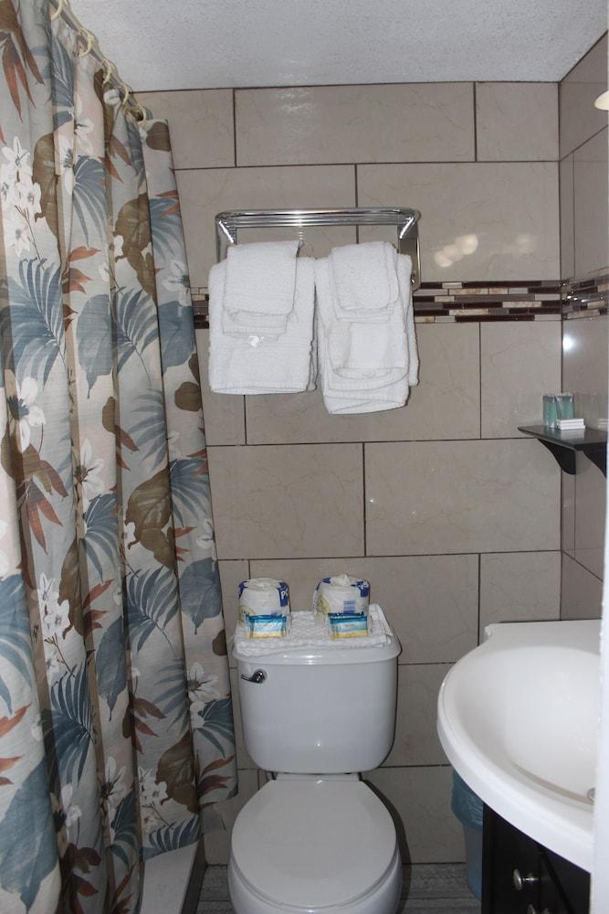 Schooner Hotel photo 4