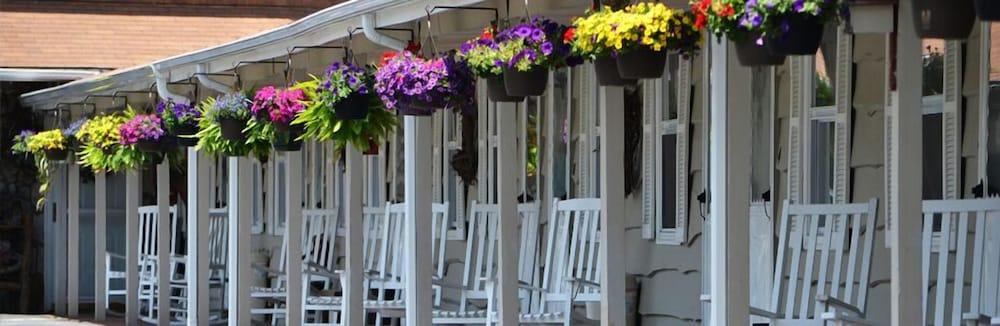 Alpine Village Inn photo 6
