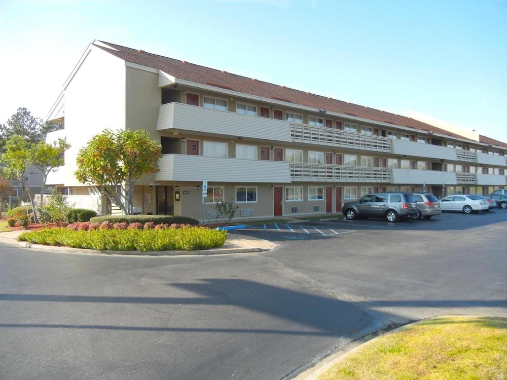 Fair View Inn & Suites photo 7
