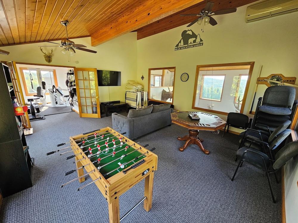 Bear Mountain Lodge photo 56
