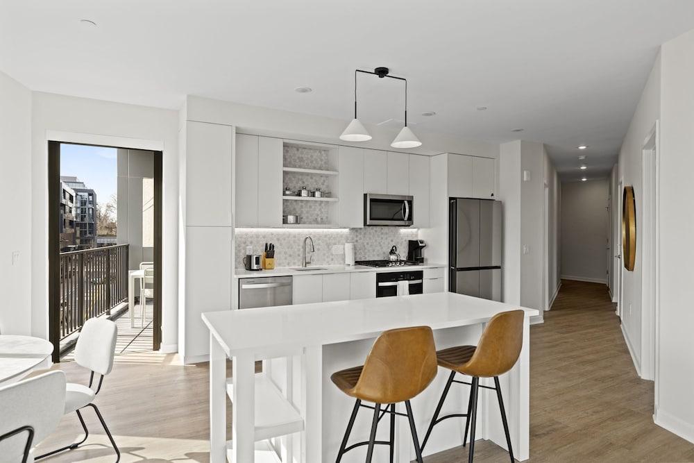 Placemakr Cathedral Heights photo 91