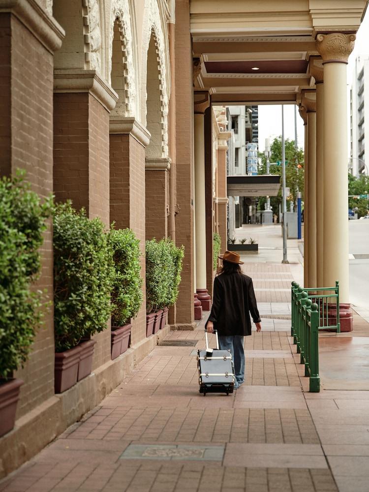 The Driskill, in The Unbound Collection by Hyatt photo 86