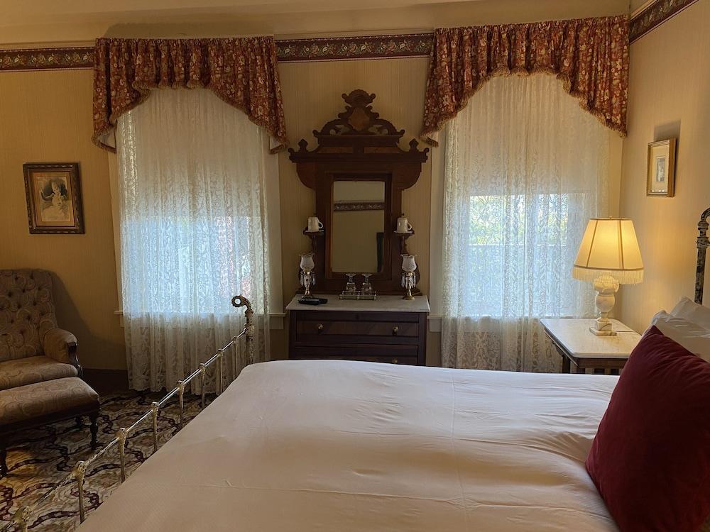 Atlantic Hotel photo 30