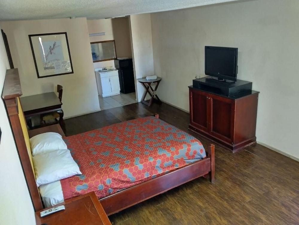 Great Western Inn & Suites - Saginaw photo 4