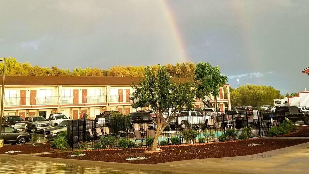 Shiloh Inn photo 30