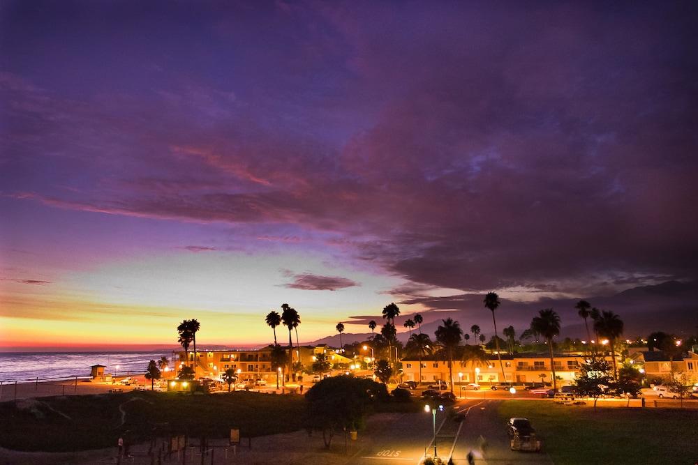 Holiday Inn Express & Suites Carpinteria by IHG photo 45