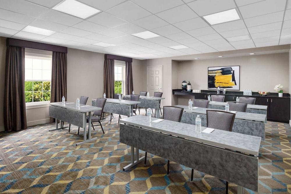Residence Inn by Marriott Boston-Franklin photo 36