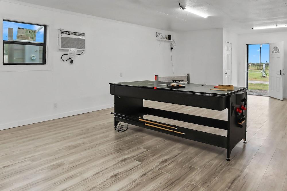 Mathis Motel photo 32