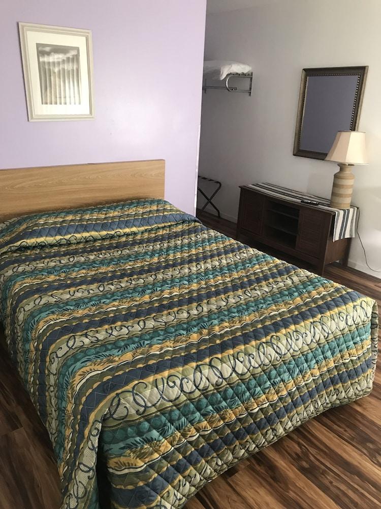River Road Motel photo 6