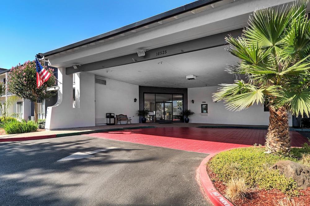 Quality Inn & Suites South San Jose / Morgan Hill photo 8