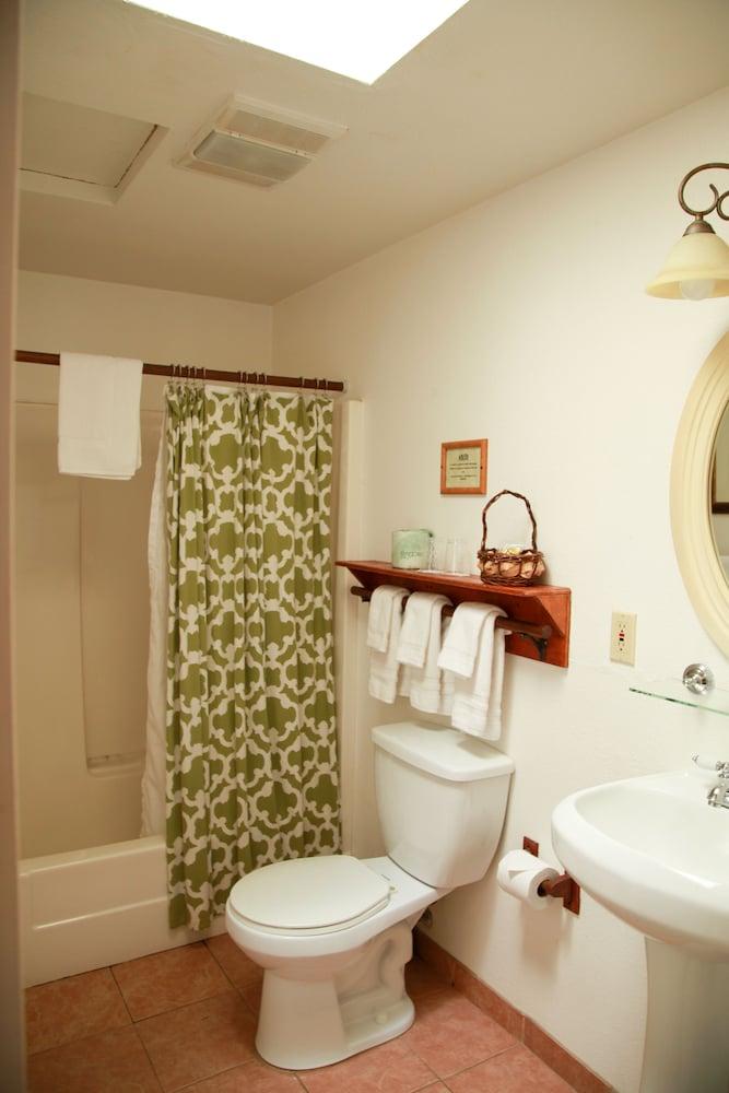 Inn on the Russian River photo 32