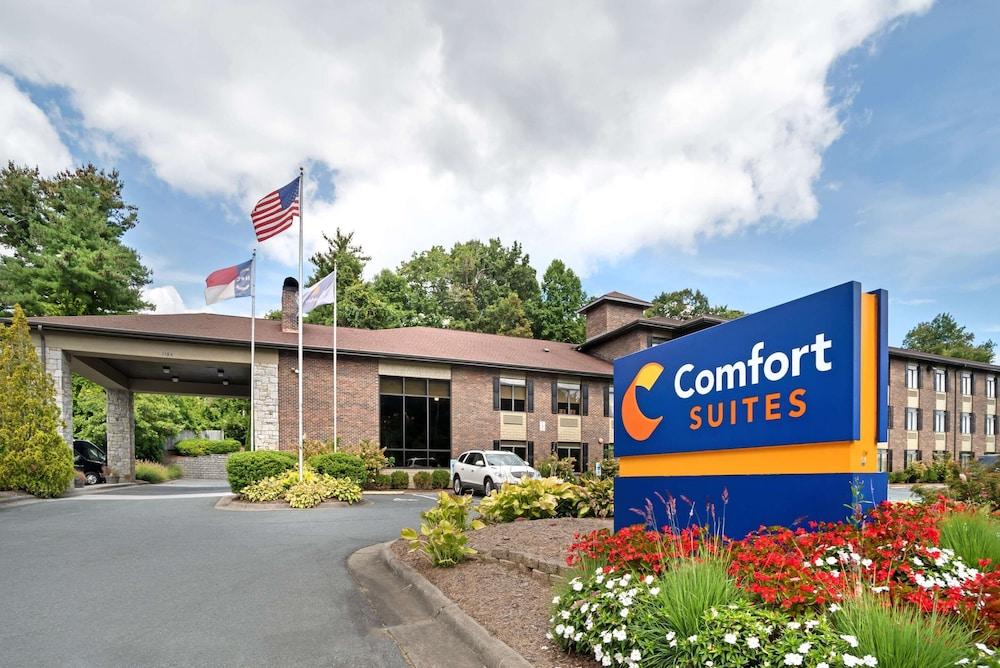 Comfort Suites Boone - University Area photo 38
