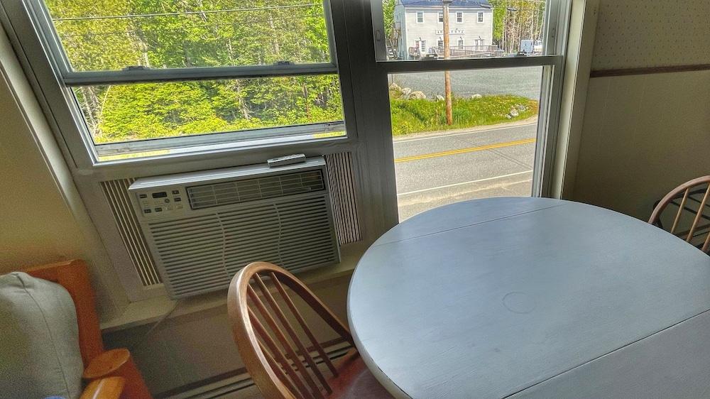 Open Hearth Inn photo 100
