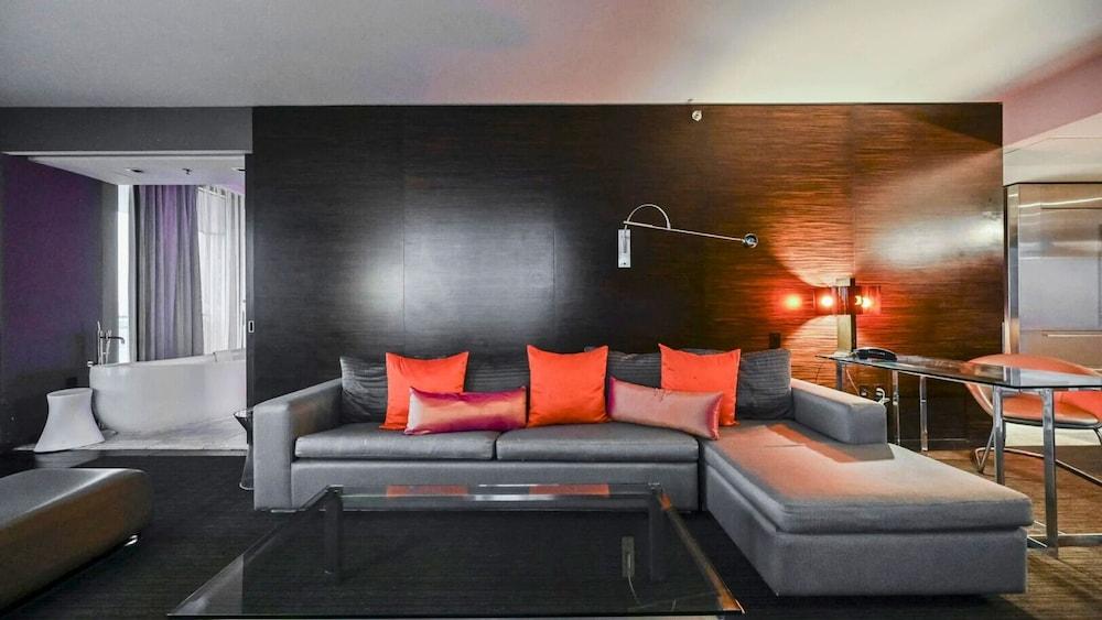 StripSuite Palms Place One Bedroom Hotel/Resort & Casino photo 9