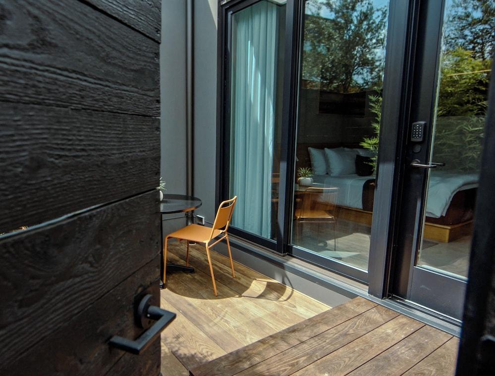 Frame Hotel - SoCo photo 20