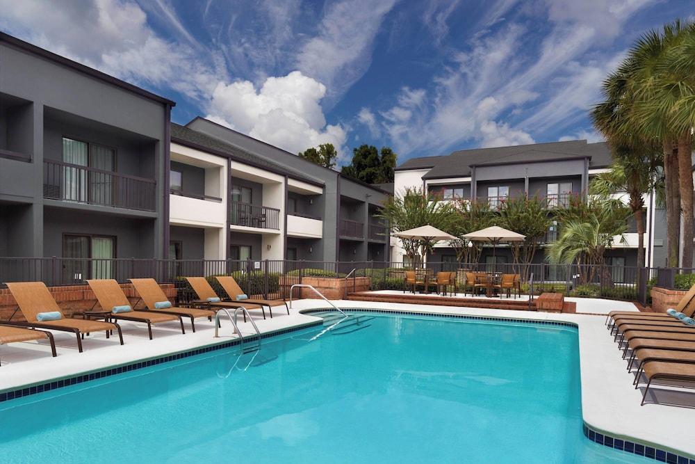 Courtyard by Marriott Tallahassee Downtown/Capitol photo 1